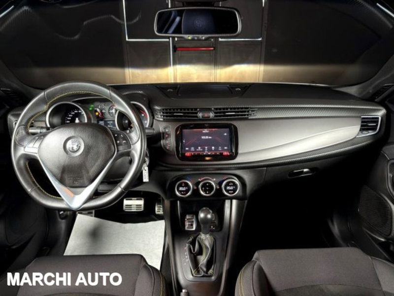 Alfa Romeo Giulietta usata a Perugia (12)