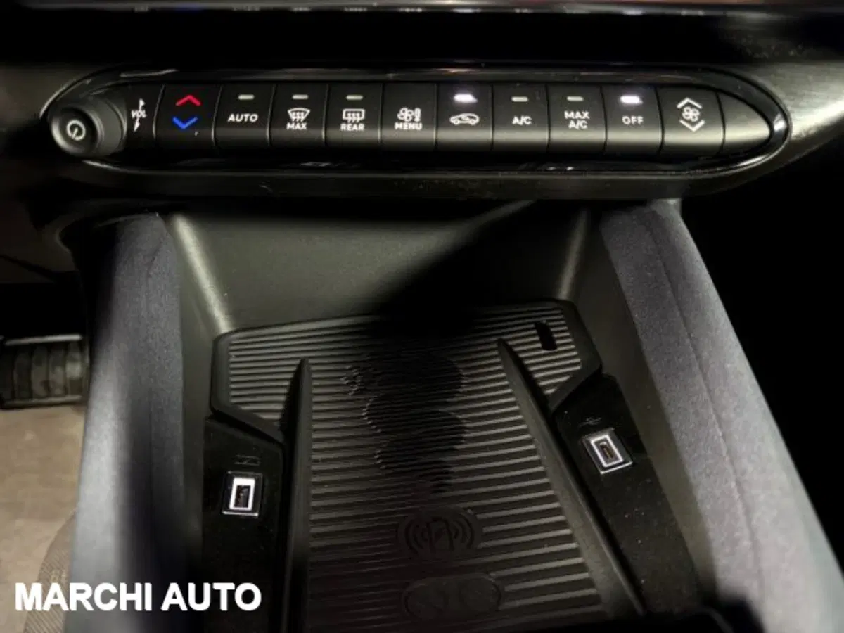 Alfa Romeo Junior nuova a Perugia (18)