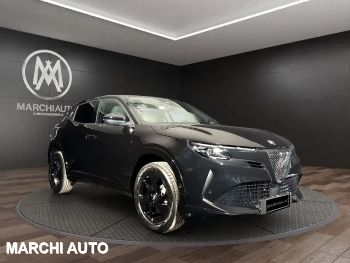 Alfa Romeo Junior nuova a Perugia (3)