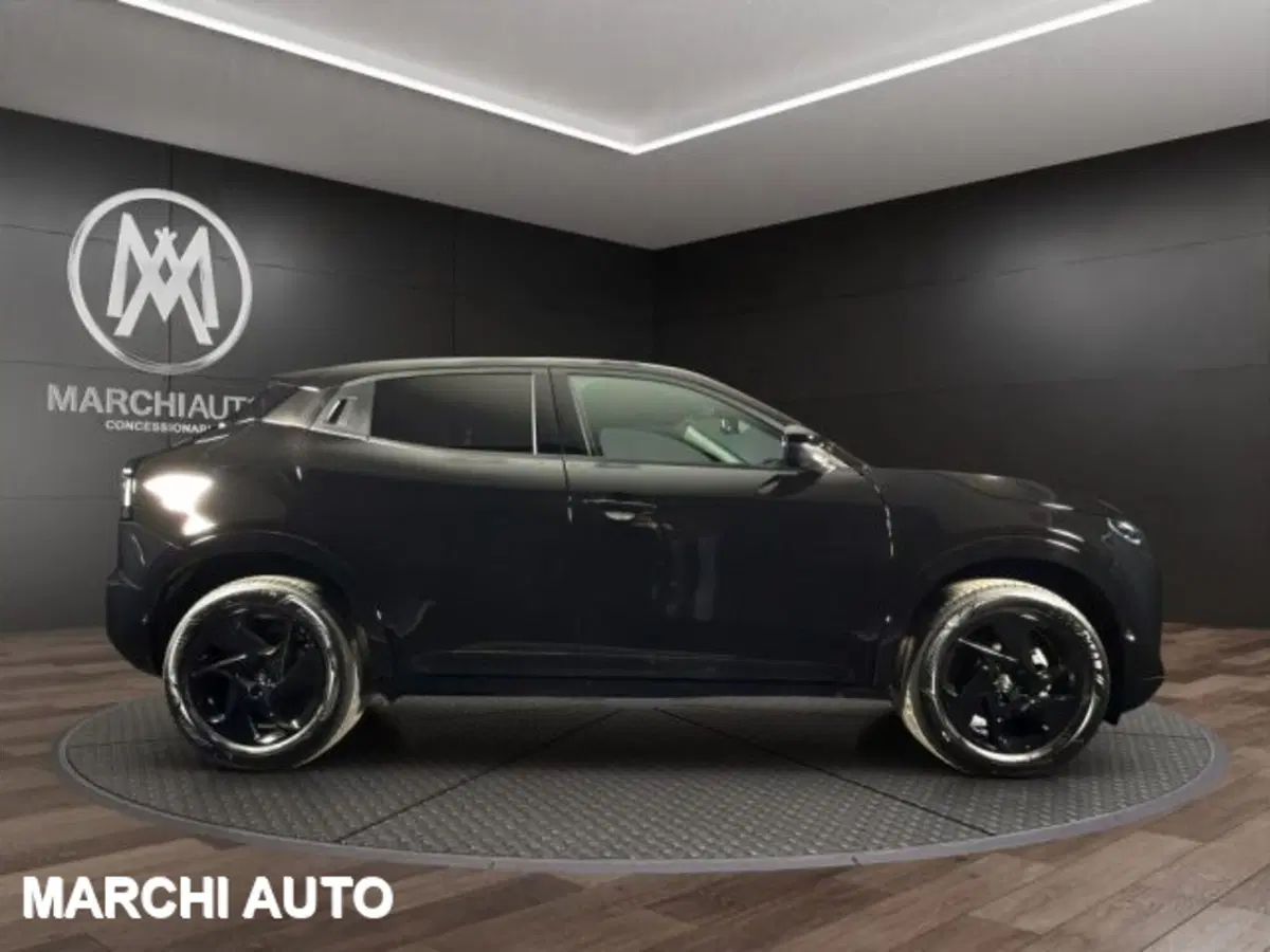 Alfa Romeo Junior nuova a Perugia (4)