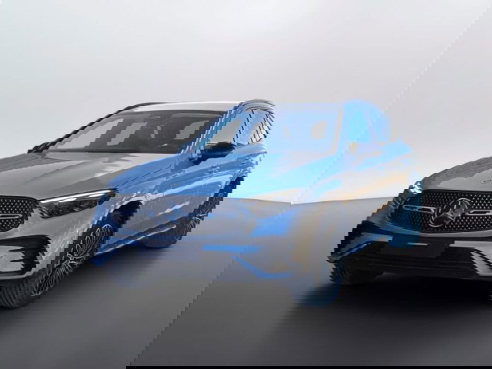 Mercedes-Benz GLC SUV nuova a Teramo