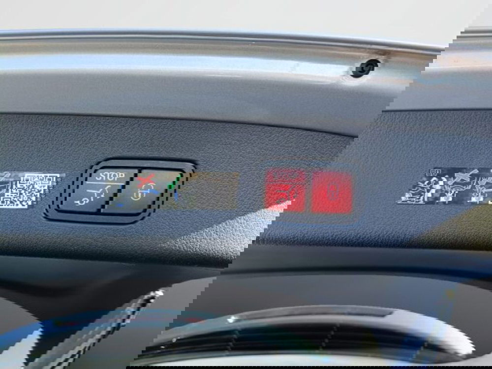 Mercedes-Benz GLC SUV nuova a Teramo (14)