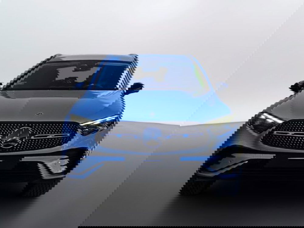 Mercedes-Benz GLC SUV nuova a Teramo (2)