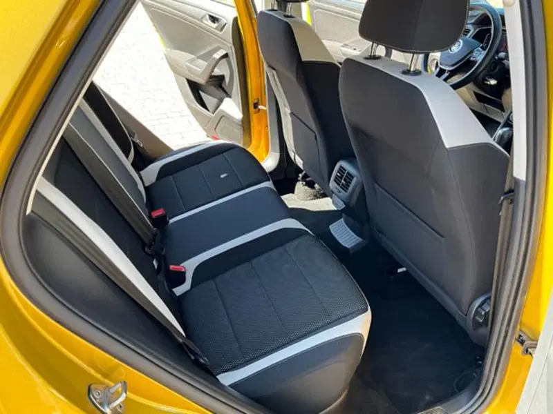 Volkswagen T-Roc usata a Sondrio (13)