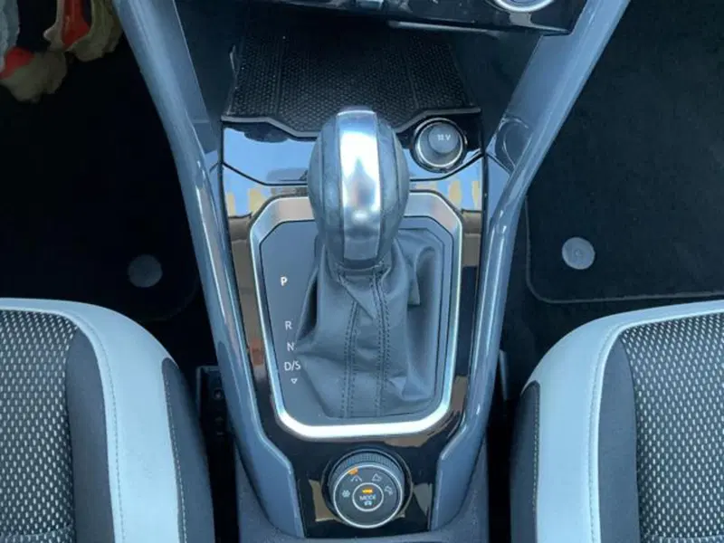 Volkswagen T-Roc usata a Sondrio (16)