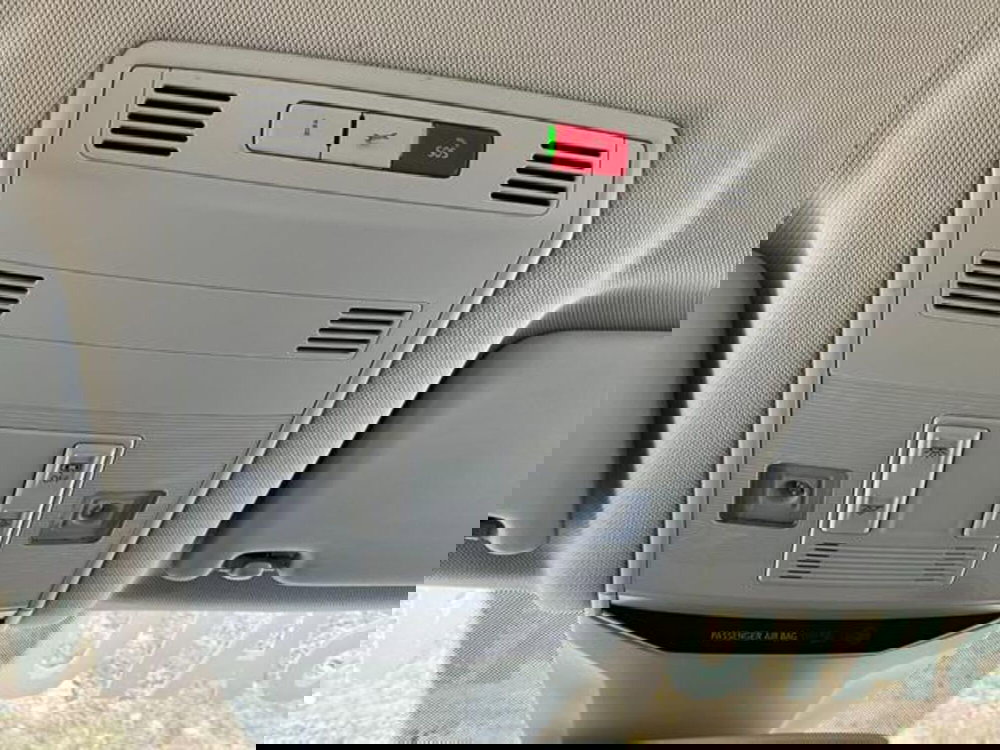 Volkswagen T-Roc usata a Sondrio (17)