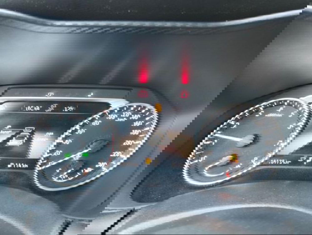 Nissan Juke usata a Como (12)