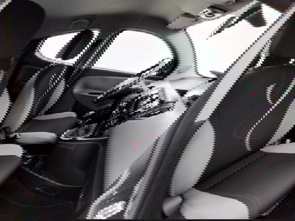 Lancia Ypsilon usata a Como (3)