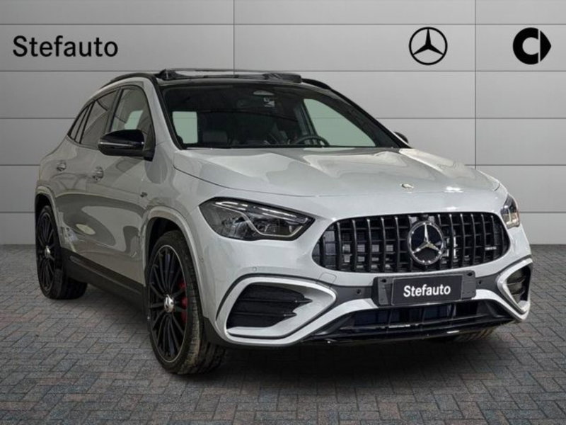Mercedes-Benz GLA SUV nuova a Bologna