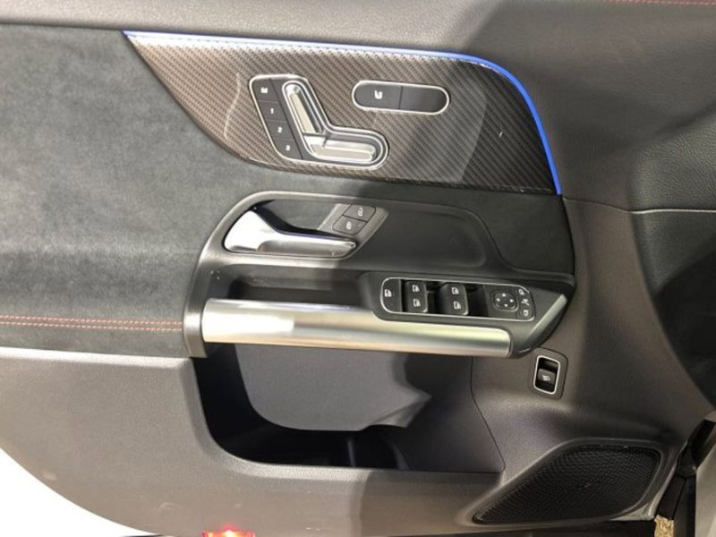 Mercedes-Benz GLA SUV nuova a Bologna (10)