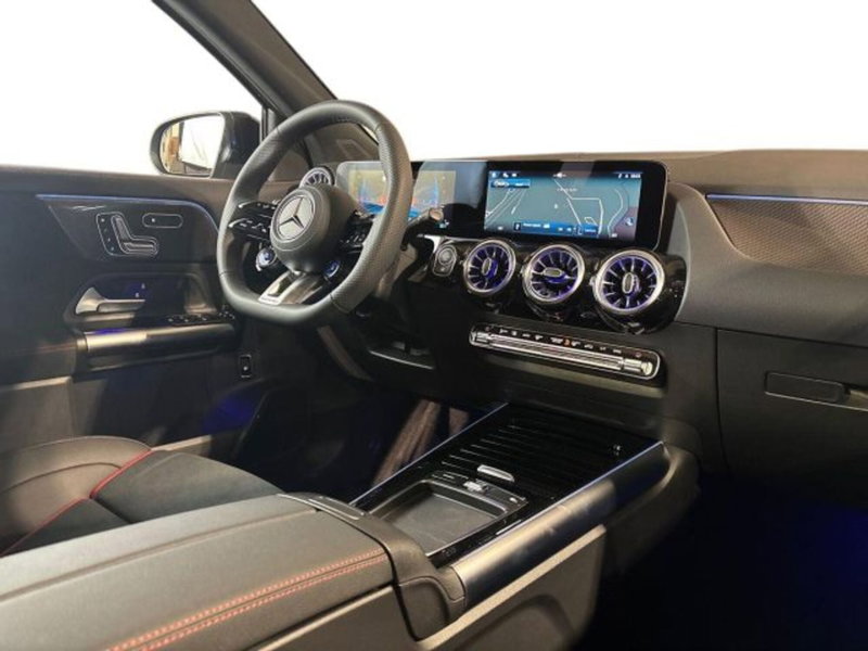 Mercedes-Benz GLA SUV nuova a Bologna (15)