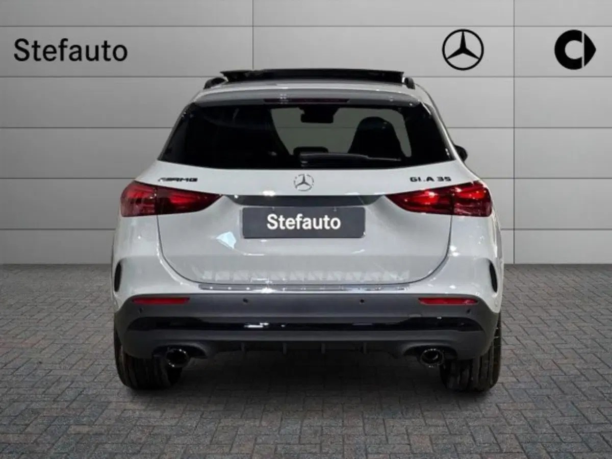 Mercedes-Benz GLA SUV nuova a Bologna (6)