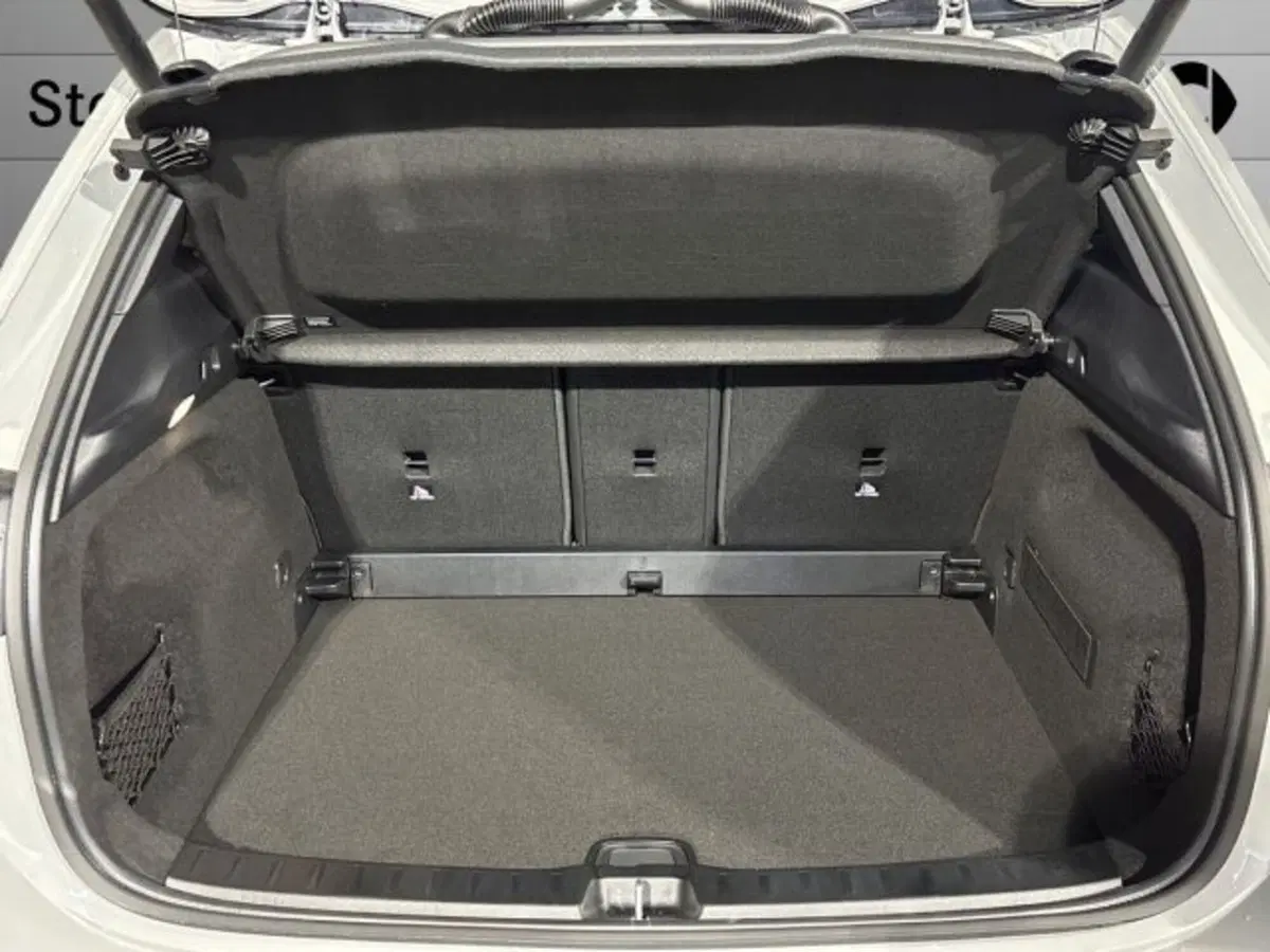 Mercedes-Benz GLA SUV nuova a Bologna (7)