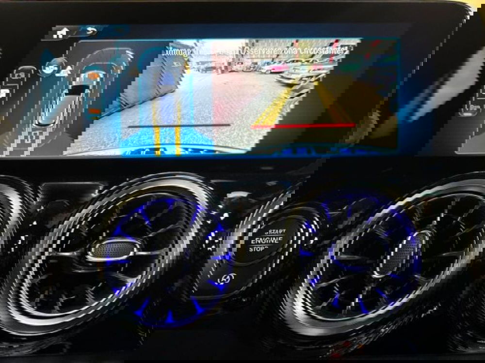 Mercedes-Benz GLA SUV nuova a Bologna (12)