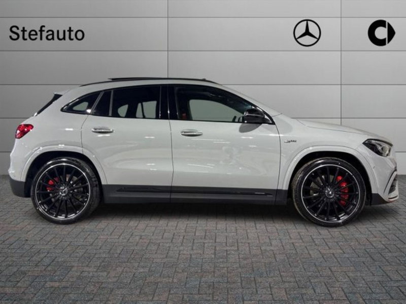 Mercedes-Benz GLA SUV nuova a Bologna (2)