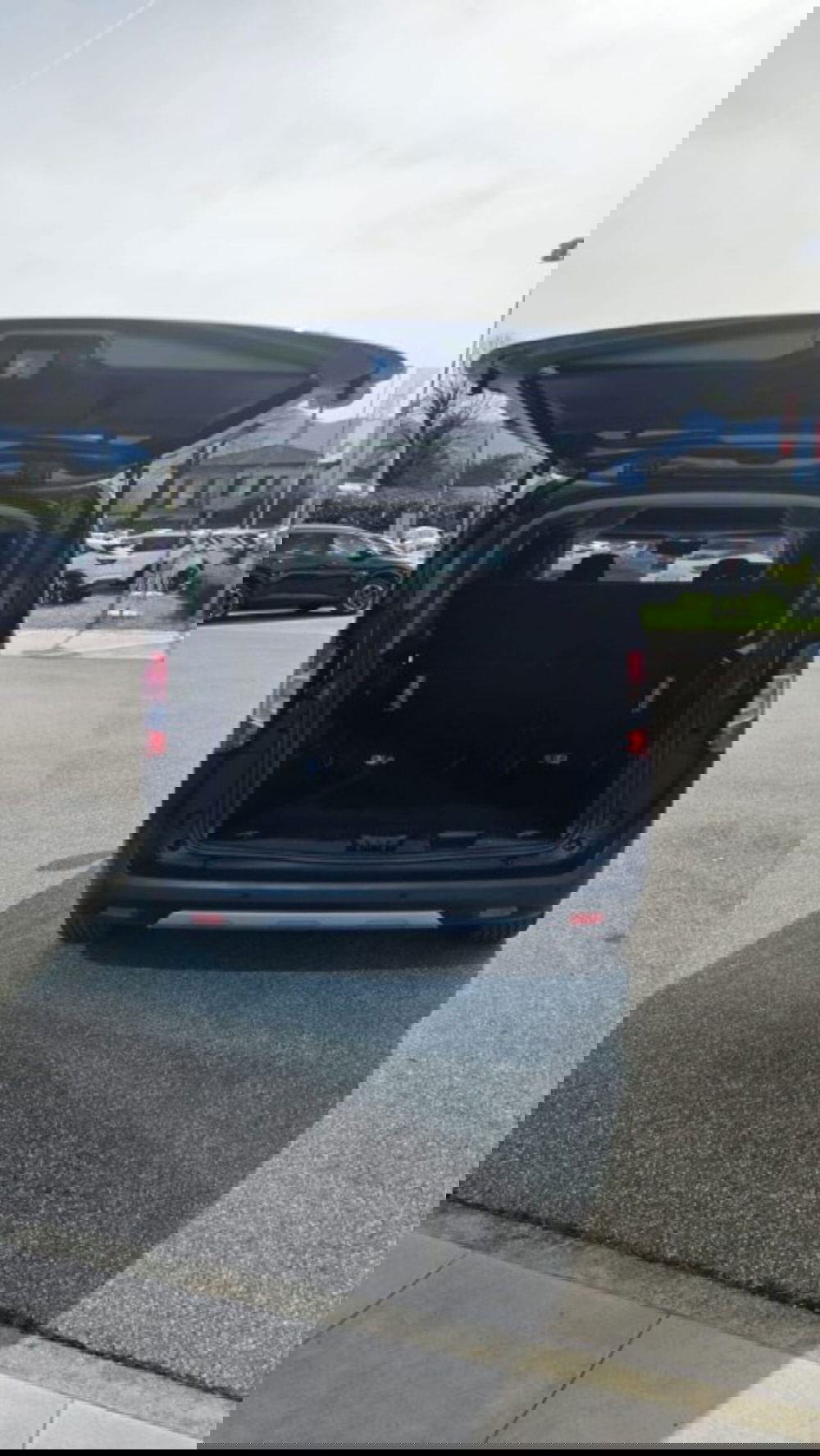 Ford Tourneo Courier usata a Lucca (19)