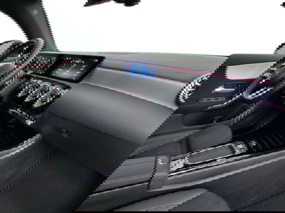 Mercedes-Benz CLA Shooting Brake usata a Verona (16)