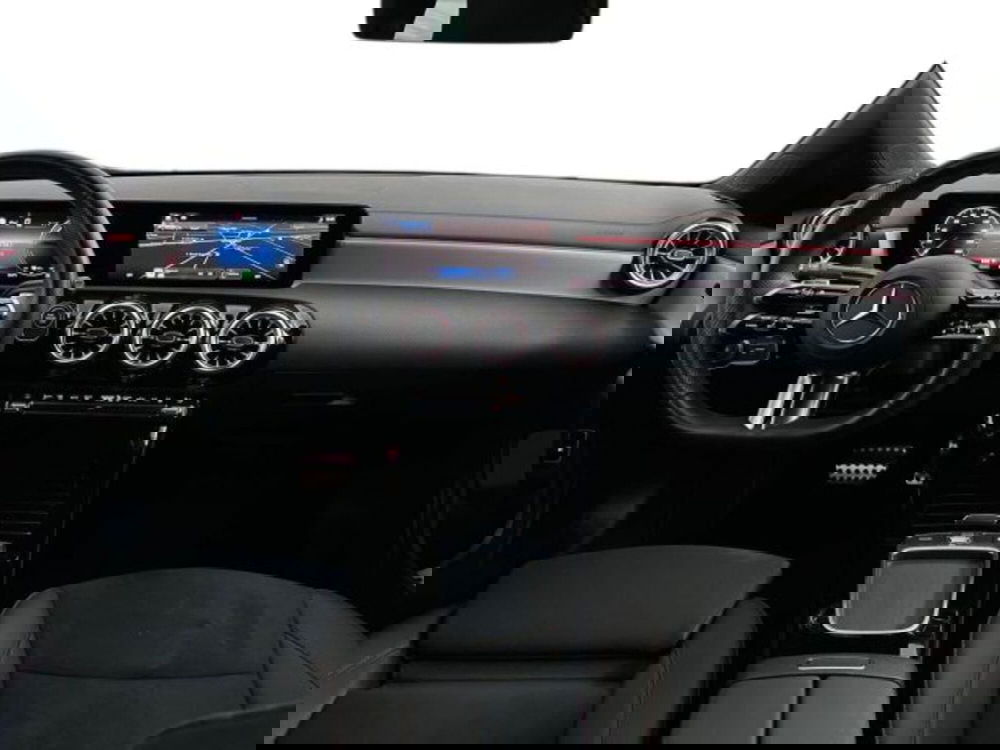 Mercedes-Benz CLA Shooting Brake usata a Verona (9)