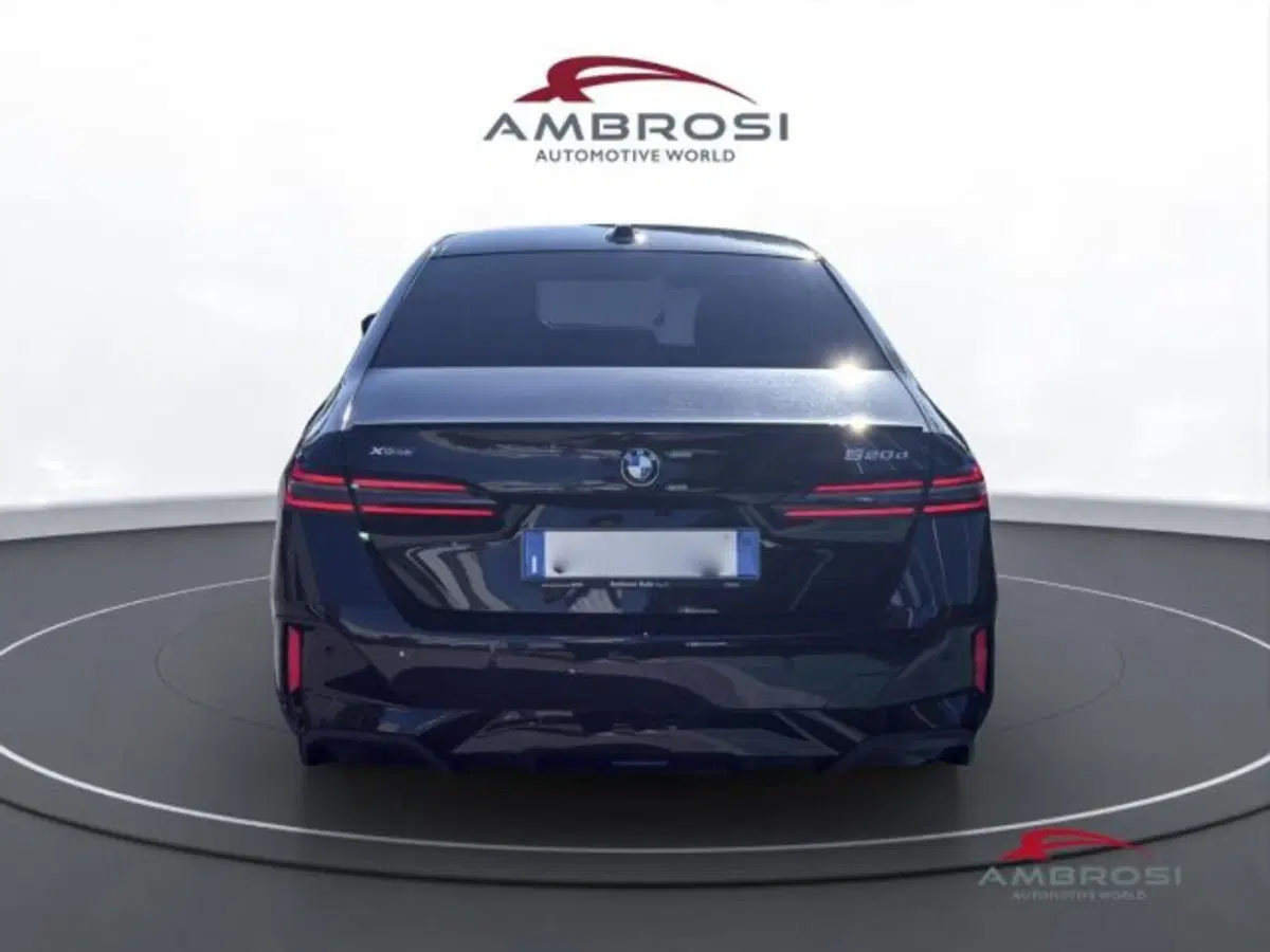BMW Serie 5 usata a Perugia (8)