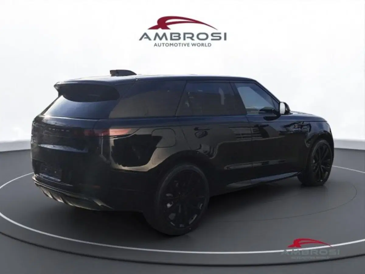 Land Rover Range Rover Sport nuova a Perugia (3)