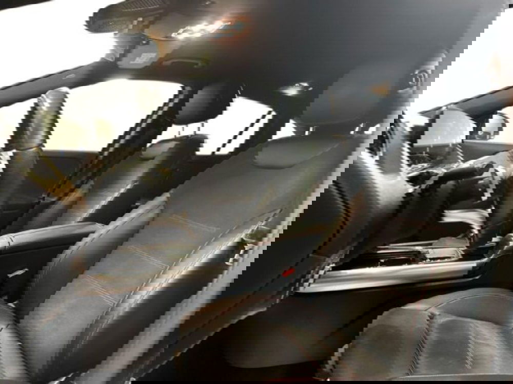 Mercedes-Benz GLA SUV nuova a Avellino (10)