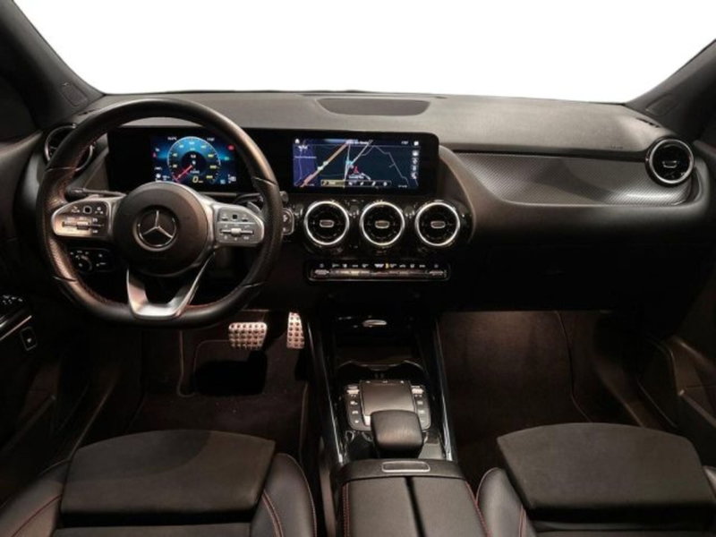 Mercedes-Benz GLA SUV usata a Avellino (9)