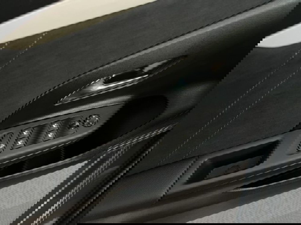 Opel Corsa nuova a Perugia (19)