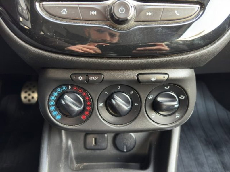 Opel Corsa Coupé usata a Perugia (15)