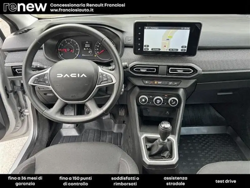 Dacia Jogger usata a Modena (9)