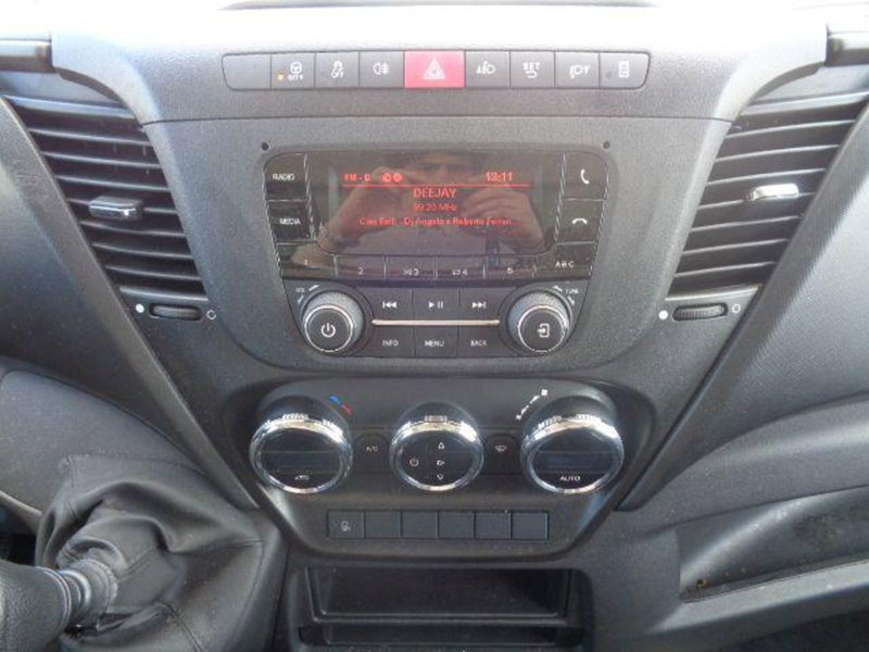 Iveco Daily Furgone usata a Brescia (11)