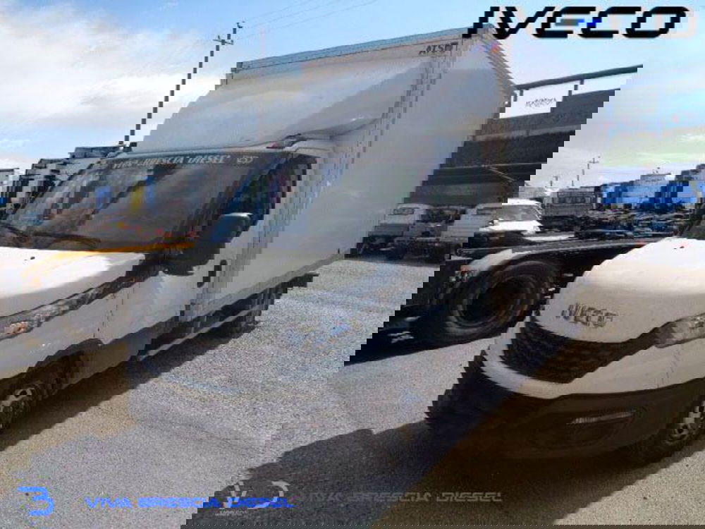 Iveco Daily Furgone usata a Brescia (3)