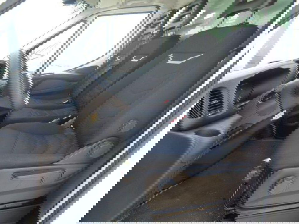 Iveco Daily Furgone usata a Brescia (8)