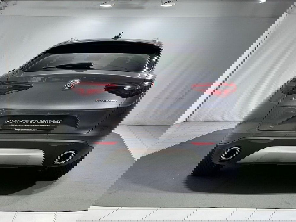 Alfa Romeo Stelvio usata a Sondrio (4)