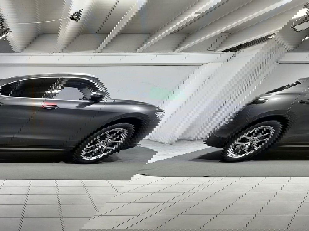 Alfa Romeo Stelvio usata a Sondrio (6)