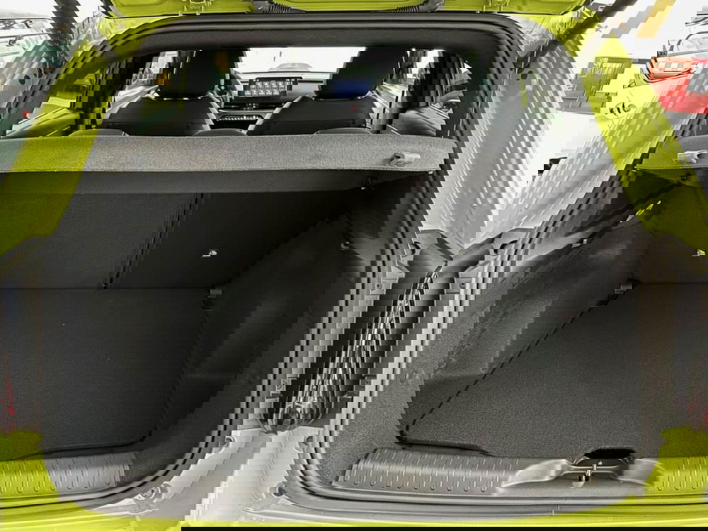 Fiat 600 nuova a Sondrio (14)