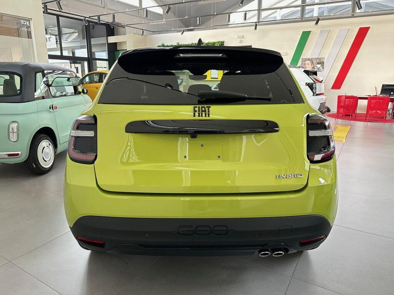 Fiat 600 nuova a Sondrio (3)