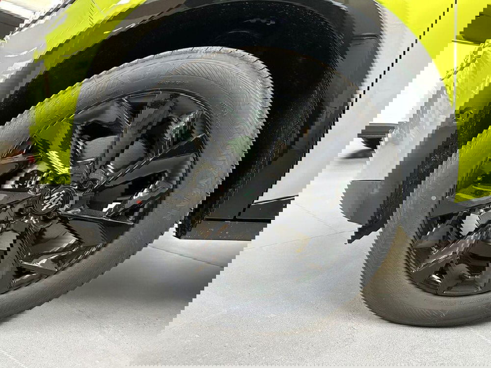 Fiat 600 nuova a Sondrio (8)