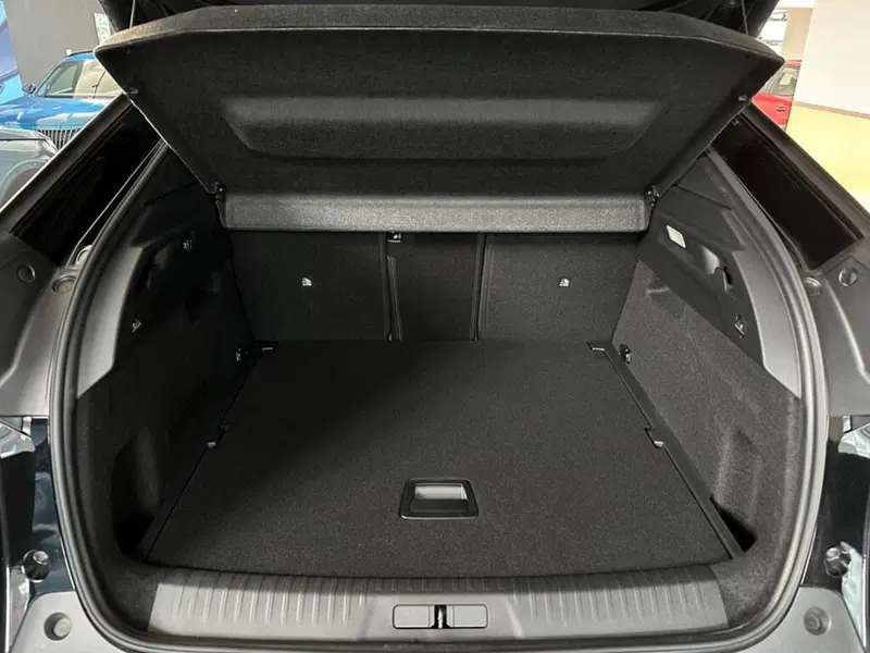 Peugeot 3008 nuova a Sondrio (15)