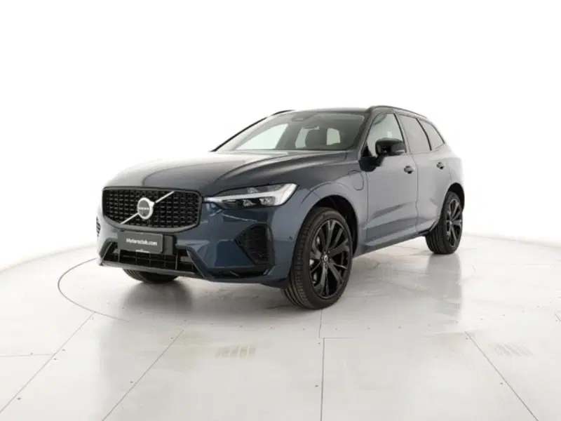 Volvo XC60 nuova a Modena (2)