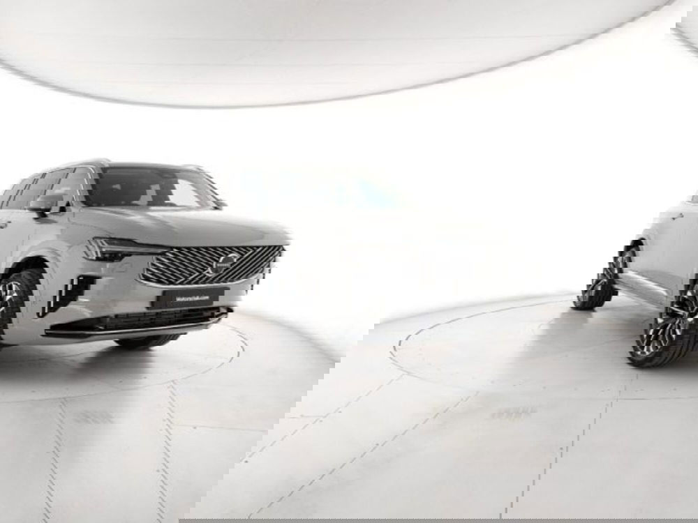 Volvo XC90 nuova a Modena (6)