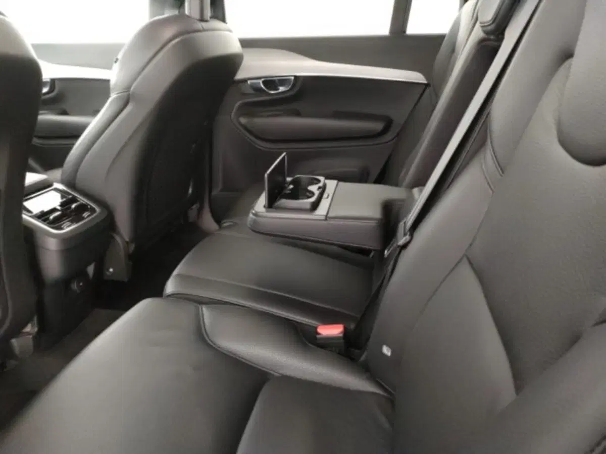 Volvo XC90 usata a Modena (9)