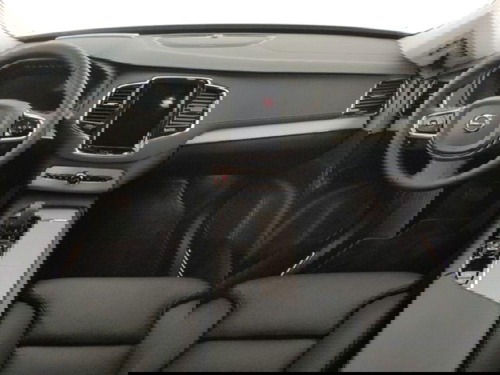 Volvo XC90 nuova a Modena (12)