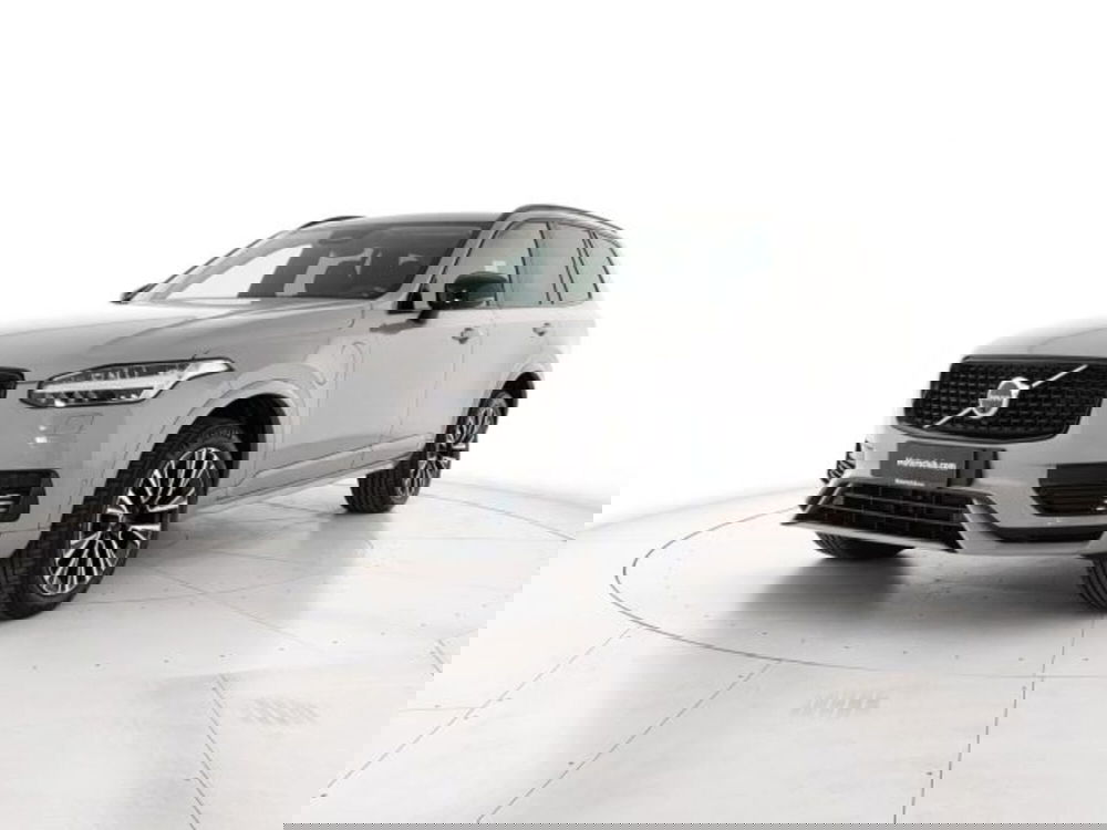 Volvo XC90 nuova a Modena (2)