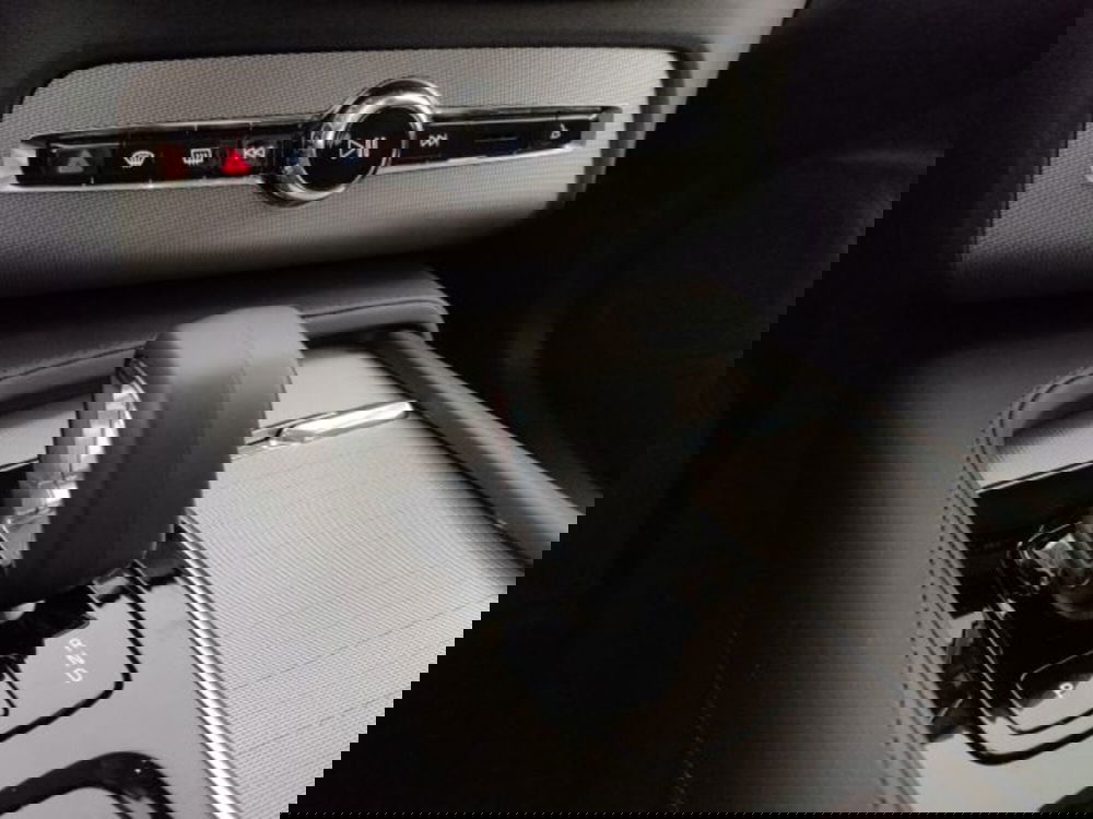 Volvo XC90 nuova a Modena (20)