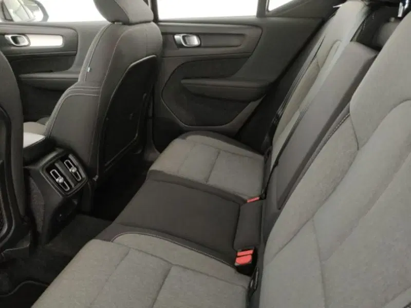 Volvo XC40 usata a Modena (10)