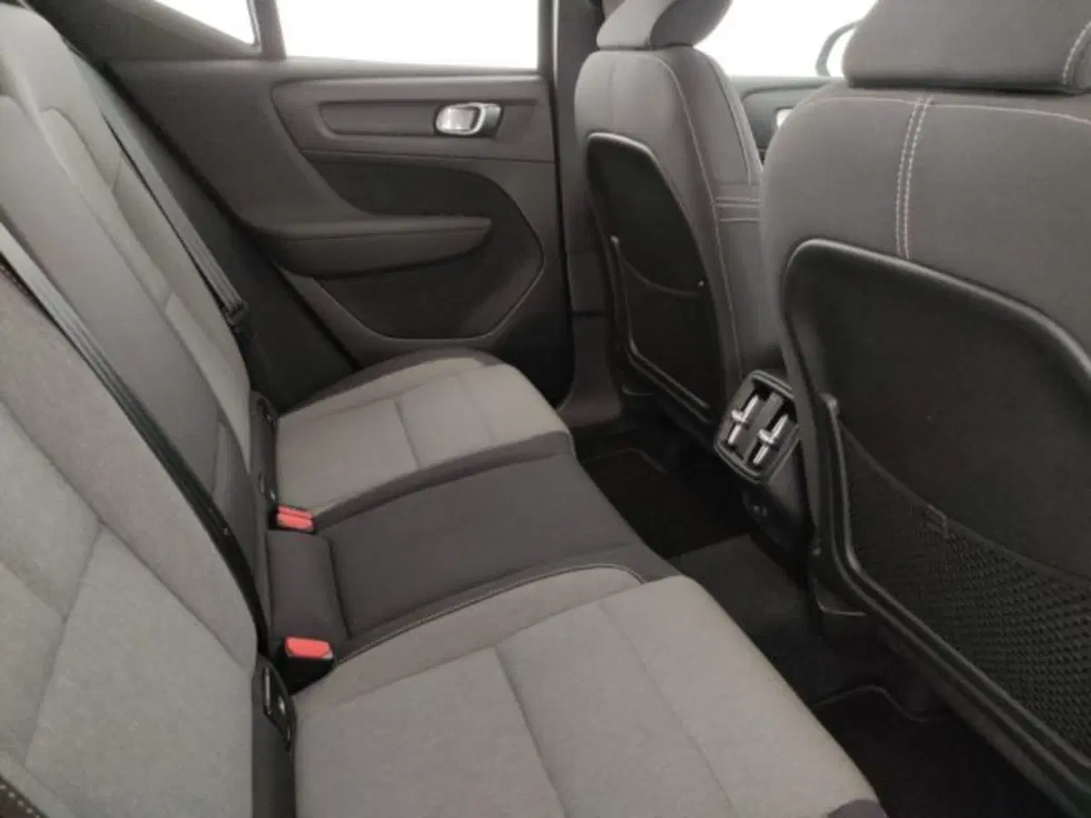 Volvo XC40 usata a Modena (11)