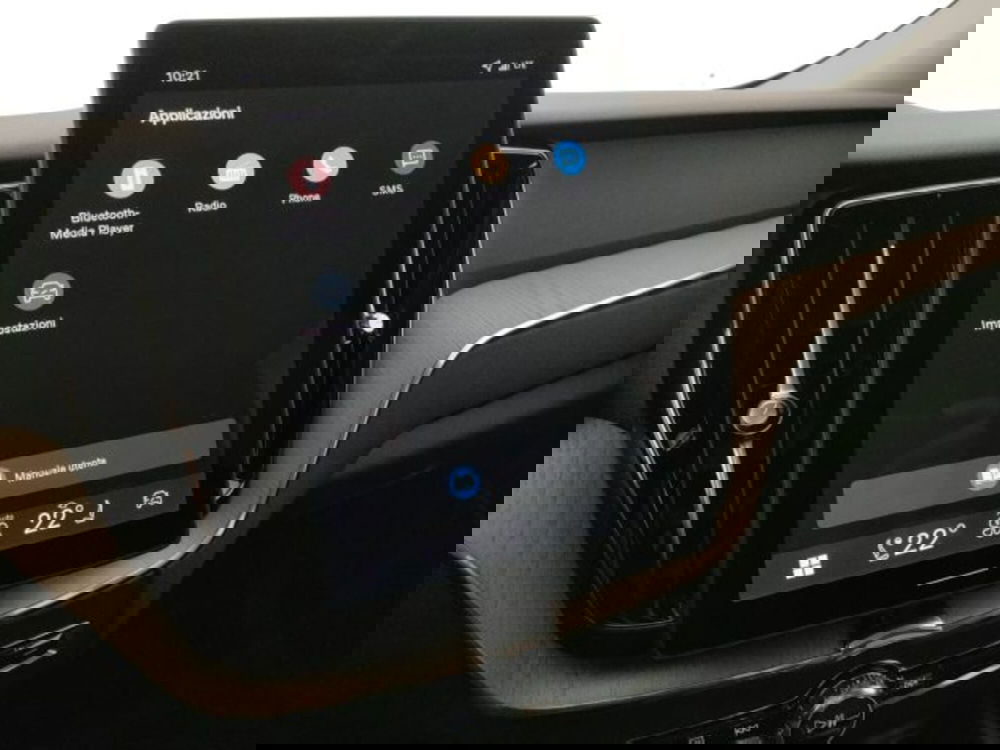 Volvo XC60 nuova a Modena (14)