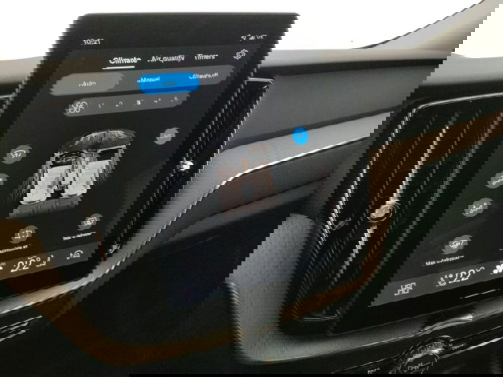 Volvo XC60 nuova a Modena (15)