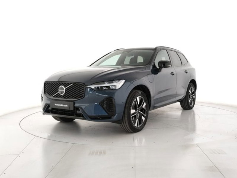 Volvo XC60 nuova a Modena (2)