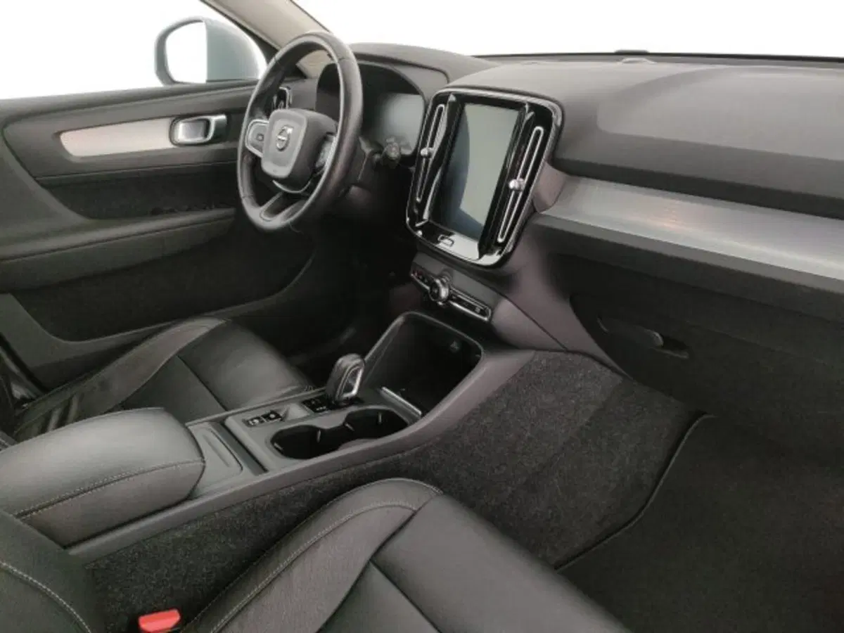Volvo XC40 usata a Modena (4)